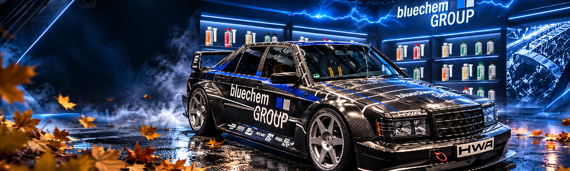 Automobil pregătit pentru drum lung de vacanță, cu sistem de alimentare curat, rulând pe o șosea panoramică pentru o călătorie sigură și eficientă.